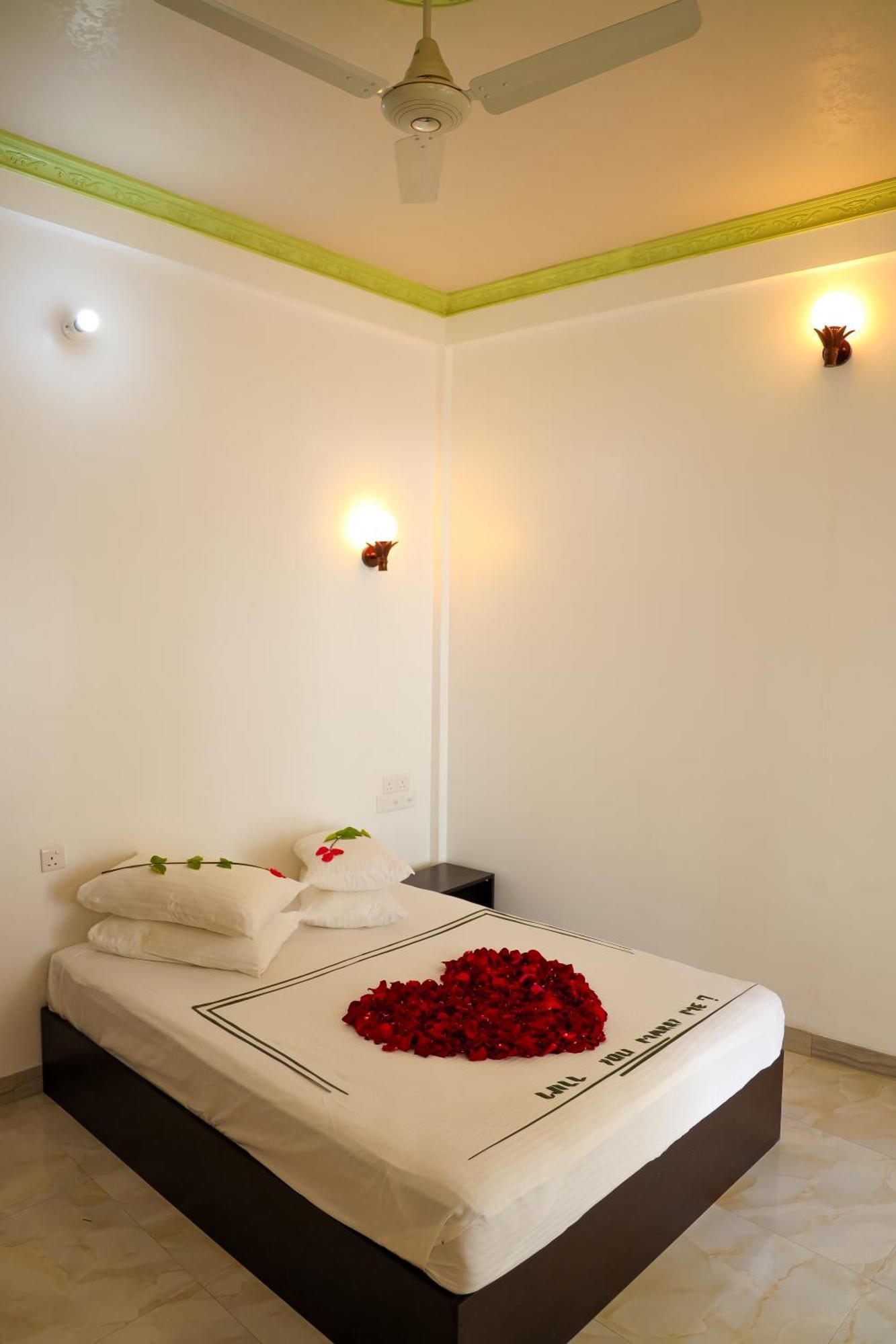 Shifa Lodge Maldives Feridhoo Exteriör bild