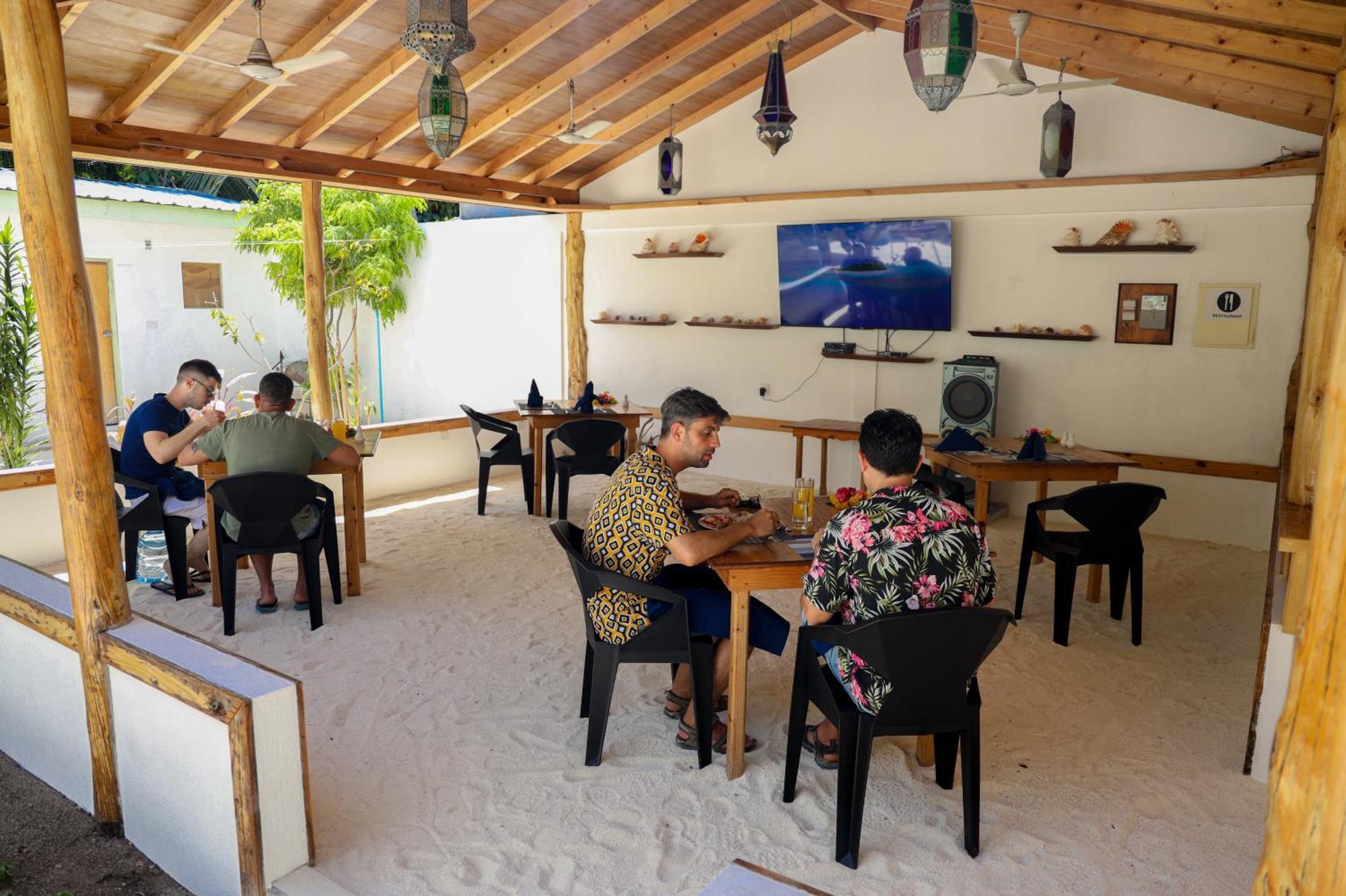 Shifa Lodge Maldives Feridhoo Exteriör bild