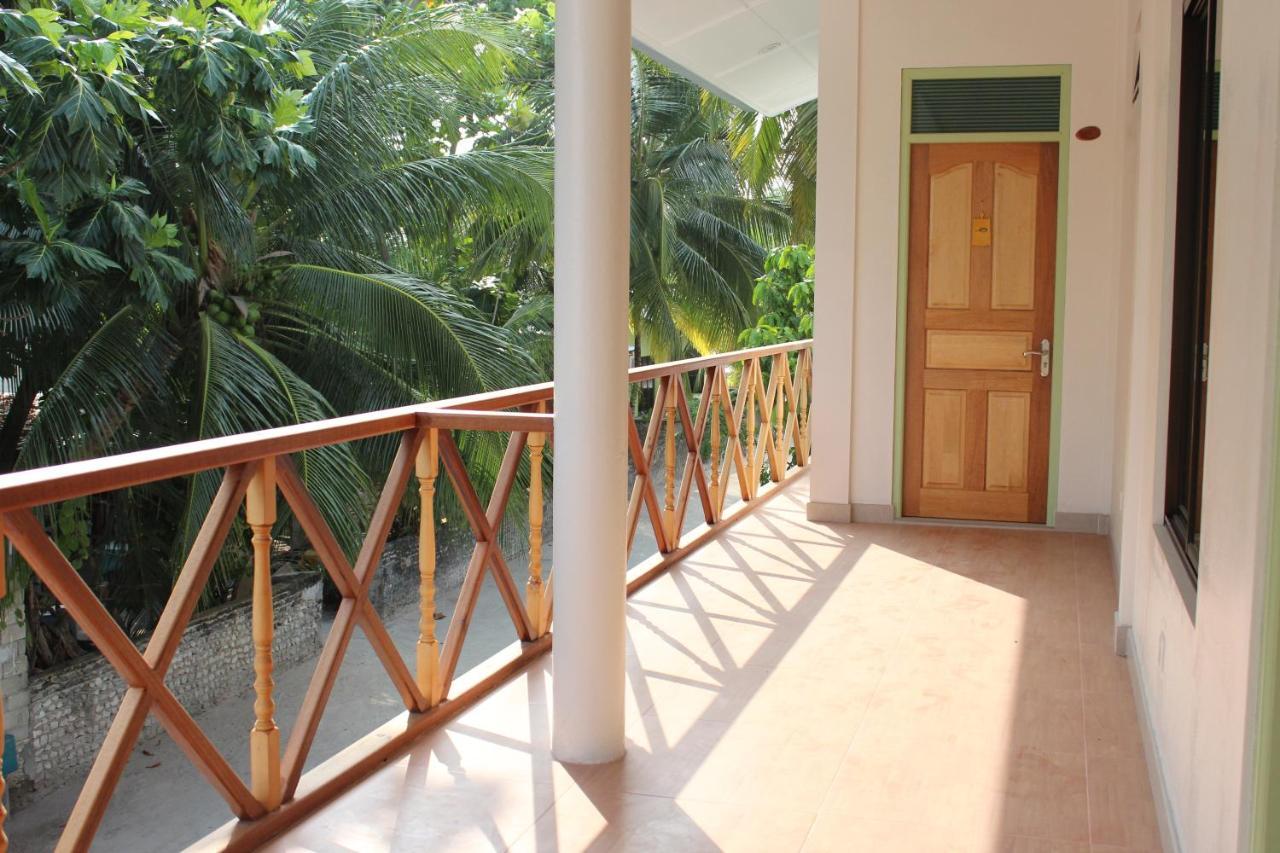 Shifa Lodge Maldives Feridhoo Exteriör bild